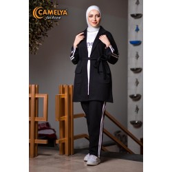 طقم جاكيت أسود بحزام وخطوط جانبية